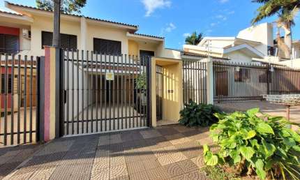 Sobrado para alugar em Maringá, Parque Residencial Cidade Nova, com 3 quartos, com 184 m²