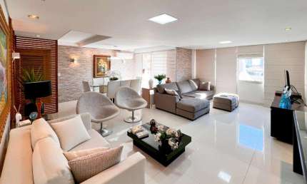 Apartamento com 154.87 m² e 3 quartos à Venda na Zona 01 - Maringá