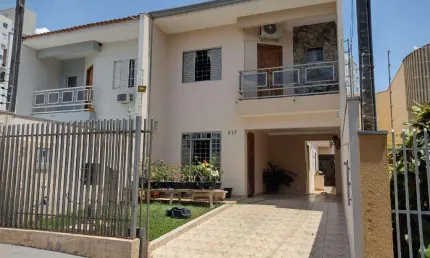 Sobrado com 133.61 m² e 3 quartos, à Venda no Parque Residencial Cidade Nova - Maringá