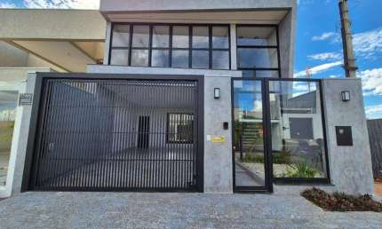 Casa com 164.58 m² e 3 Suítes à Venda no Bom Jardim - Maringá