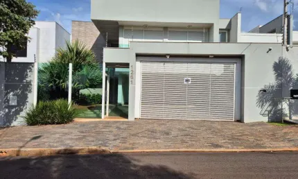 Sobrado à venda em Maringá, Jardim Guaporé, com 4 suítes, com 383.88 m²