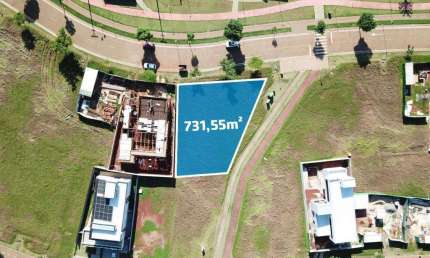 Terreno à venda em Maringá, Jardins de Monet Residence, com 731.55 m²