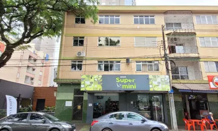 Sobreloja para alugar em Maringá, Zona 7, com 52 m²