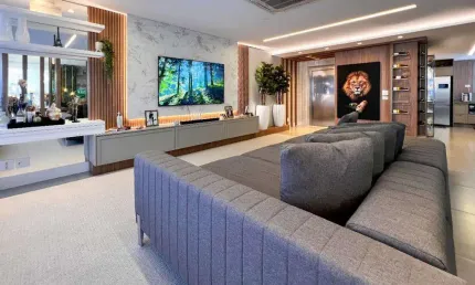 Apartamento com 179.4 m² à Venda na Zona Armazém - Maison Constantine - Maringá