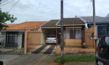 Casa com 99.6 m² e 3 Quartos à Venda no Jardim Imperial II - Maringá