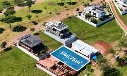 Terreno com 540.75 m² à venda no Jardins de Monet Residence - Maringá