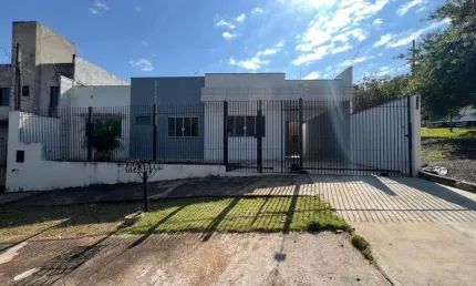 Casa à venda em Maringá, Jardim Atami, com 3 quartos, com 99.67 m²
