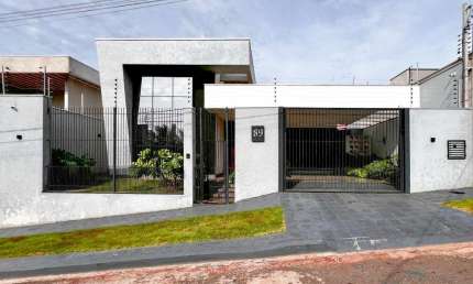 Casa à venda em Maringá, Jardim Cidade Monções, com 3 suítes, com 247.53 m²