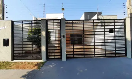 Casa à venda em Maringá, Jardim Oriental, com 3 quartos, com 148.28 m²