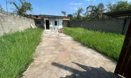 Casa para Venda em Itanhaém, Luizamar Mirim, 2 dormitórios, 1 banheiro, 4 vagas