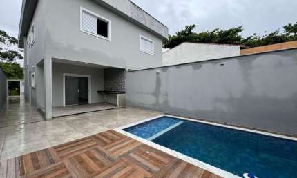 Casa para Venda em Itanhaém, Nova Itanhaém, 3 dormitórios, 1 suíte, 1 banheiro, 2 vagas