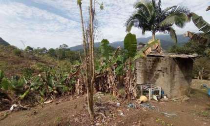 Chácara para Venda em Pedro de Toledo, Três Marias, 2 dormitórios, 1 banheiro