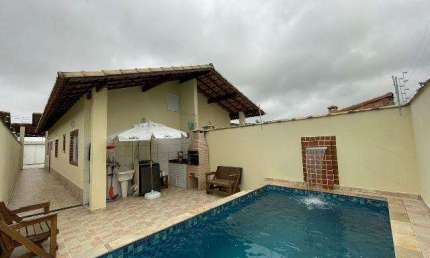 Casa para Venda em Mongaguá, Balneário Plataforma, 2 dormitórios, 1 suíte, 1 banheiro, 2 vagas