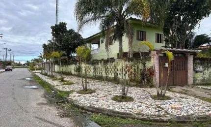Casa para Venda em Itanhaém, Loty, 3 dormitórios, 1 suíte, 2 banheiros, 5 vagas