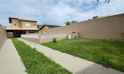 Casa para Venda em Itanhaém, Gaivota, 4 dormitórios, 2 suítes, 2 banheiros, 5 vagas