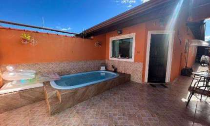Casa para Venda em Itanhaém, Nova Itanhaém, 2 dormitórios, 1 suíte, 1 banheiro, 1 vaga