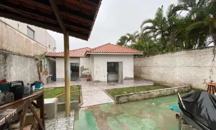 Casa para venda em itanhaém, praia dos sonhos, 6 dormitórios, 1 suíte, 3 banheiros, 4 vagas