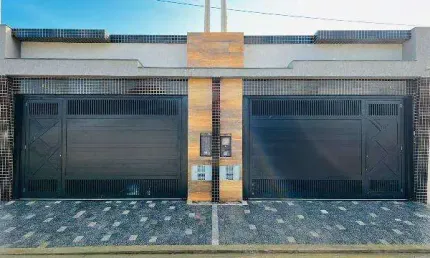 Casa para Venda em Praia Grande, Vilamar, 3 dormitórios, 2 suítes, 1 banheiro, 2 vagas