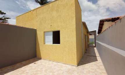 Casa para Venda em Itanhaém, Bopiranga, 2 dormitórios, 1 suíte, 1 banheiro, 2 vagas