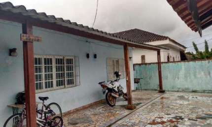 Casa para Venda em Itanhaém, Jardim América, 2 dormitórios, 1 banheiro, 3 vagas