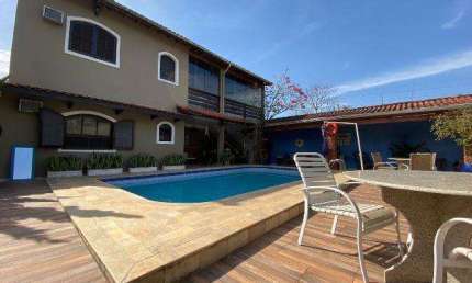 Casa para Venda em Itanhaém, Suarão, 5 dormitórios, 3 suítes, 3 banheiros, 10 vagas