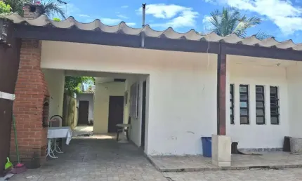 Casa para Venda em Itanhaém, Gaivota, 2 dormitórios, 3 banheiros, 3 vagas