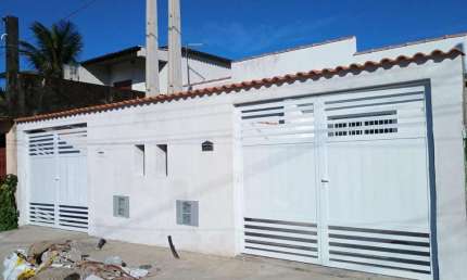 Casa para Venda em Itanhaém, Nossa Senhora do Sion, 2 dormitórios, 1 suíte, 1 banheiro, 2 vagas