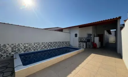 Casa para Venda em Itanhaém, Jamaica, 3 dormitórios, 1 suíte, 3 banheiros, 3 vagas