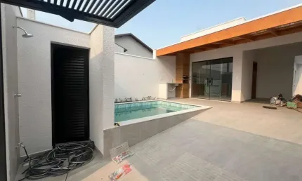 Casa para Venda em Peruíbe, Estância Flora Rica, 2 dormitórios, 1 suíte, 1 banheiro, 2 vagas