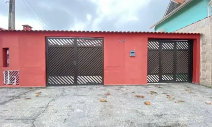 Casa para Venda em Peruíbe, Jardim Barra de Jangadas, 3 dormitórios, 2 suítes, 1 banheiro, 4 vagas