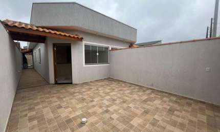 Casa para Venda em Itanhaém, Tupy, 2 dormitórios, 1 suíte, 1 banheiro, 1 vaga