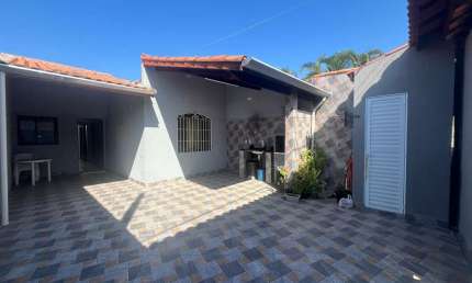 Casa para Venda em Itanhaém, Jardim Suarão, 2 dormitórios, 1 suíte, 1 banheiro, 2 vagas