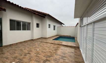 Casa para Venda em Itanhaém, Tupy, 3 dormitórios, 1 suíte, 1 banheiro