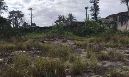 Terreno à venda na Rua Alcino Vicente Leal, Solemar, Praia Grande