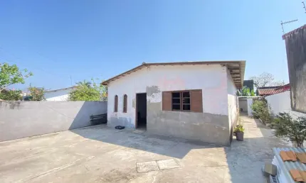 Casa para Venda em Itanhaém, Gaivota, 2 dormitórios, 1 banheiro, 4 vagas