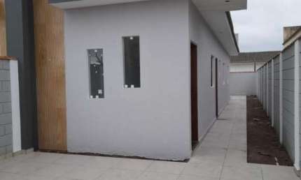 Casa para Venda em Itanhaém, Jardim Oásis, 1 dormitório, 1 banheiro, 2 vagas