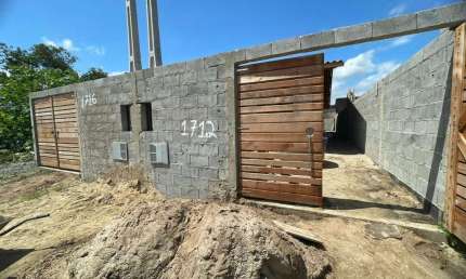 Casa para Venda em Itanhaém, Nova Itanhaém, 2 dormitórios, 1 suíte, 1 banheiro, 2 vagas