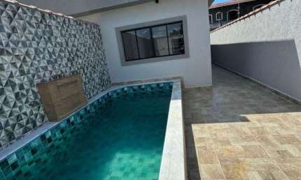 Casa para Venda em Itanhaém, Grandesp, 3 dormitórios, 2 suítes, 1 banheiro, 2 vagas