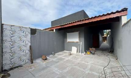 Casa para Venda em Itanhaém, Bopiranga, 3 dormitórios, 1 suíte, 2 banheiros, 3 vagas
