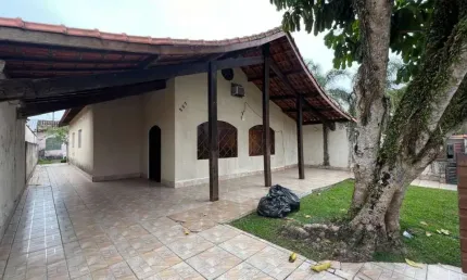 Casa para venda em itanhaém, bopiranga, 3 dormitórios, 1 suíte, 2 banheiros, 3 vagas