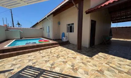 Casa para Venda em Itanhaém, Cibratel 2, 2 dormitórios, 1 suíte, 1 banheiro, 3 vagas