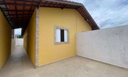 Casa para Venda em Itanhaém, Nova Itanhaém, 2 dormitórios, 1 banheiro, 1 vaga