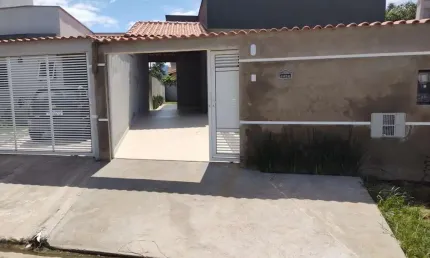Casa para Venda em Peruíbe, Estância dos Eucaliptos, 2 dormitórios, 1 suíte, 1 banheiro, 2 vagas