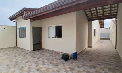 Casa para Venda em Itanhaém, Tupy, 3 dormitórios, 1 suíte, 1 banheiro, 3 vagas