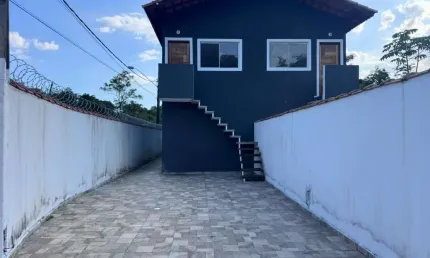 Casa Sobreposta para Venda em Itanhaém, Jequitibá, 2 dormitórios, 1 banheiro, 1 vaga