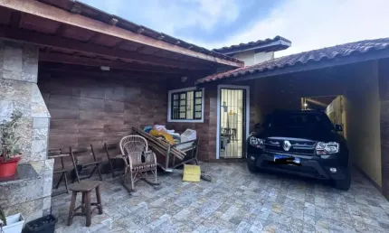 Casa para venda em itanhaém, jardim corumbá, 2 dormitórios, 1 suíte, 1 banheiro, 2 vagas