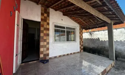 Casa para Venda em Peruíbe, Jardim Veneza, 1 dormitório, 1 banheiro, 1 vaga