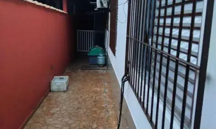 Casa para venda em praia grande, guilhermina, 2 dormitórios, 1 suíte, 1 banheiro, 3 vagas