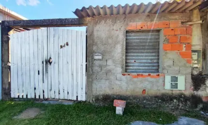 Casa para Venda em Itanhaém, Luizamar Mirim, 2 dormitórios, 1 banheiro, 2 vagas
