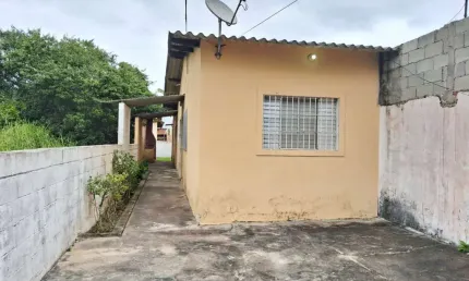 Casa para Venda em Itanhaém, Bopiranga, 2 dormitórios, 1 suíte, 1 banheiro, 2 vagas